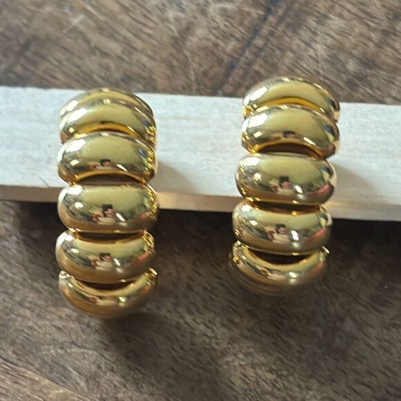 New old stock sleek gold tone AVON collar necklace & earrings 2001 - Picture 9 of 10